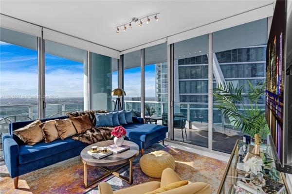 900 Biscayne Bay, 900 Biscayne Blvd #4412, Miami, Florida 33132, image 1