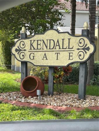 8725 SW 158th Pl, Unincorporated Dade County, Florida 33193, image 1