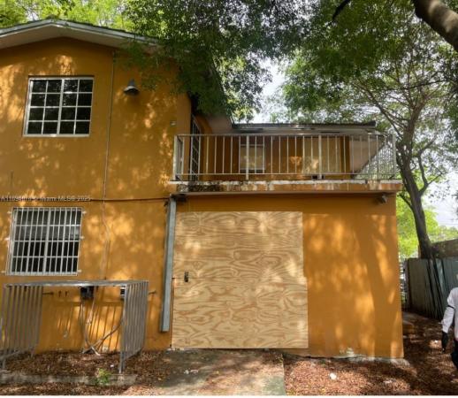 Harrisons, 831 SW 14th Ave, Miami, Florida 33135, image 2