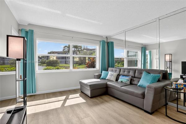 Seagrape Gardens, 4706 NW 36th St #411, Lauderdale Lakes, Florida 33319, image 1