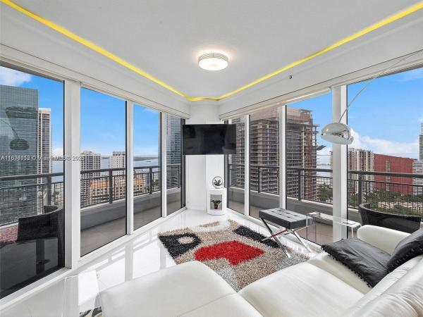 Infinity At Brickell, 60 SW 13th St #2500, Miami, Florida 33130, image 1