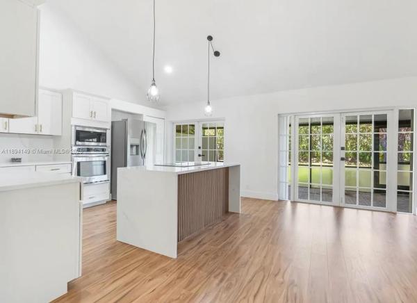Tres Vidas One, 6850 NW 2nd Ave #34, Boca Raton, Florida 33487, image 3