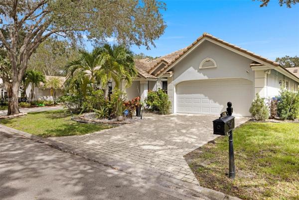 Georgetown At Eagle Trace, 12714 NW 19th Mnr, Coral Springs, Florida 33071, image 1