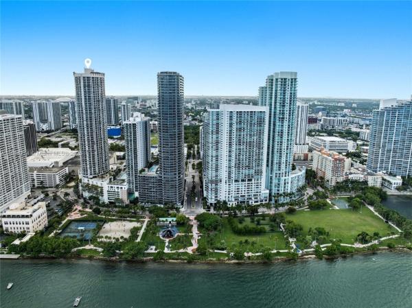 Opera Tower, 1750 N Bayshore Dr #2410, Miami, Florida 33132, image 1