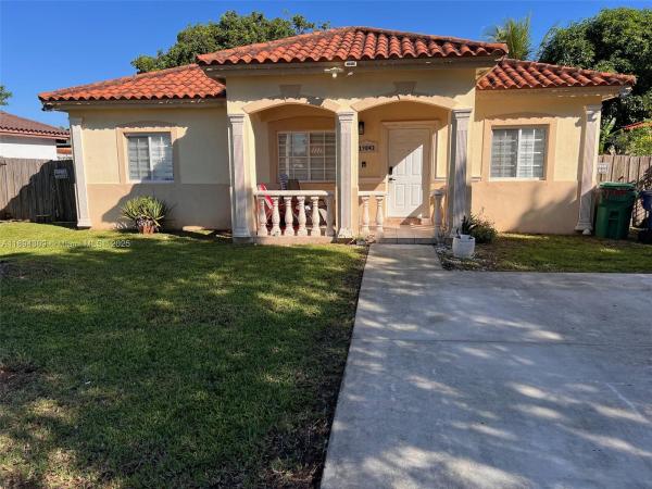 19043 SW 319th St, Unincorporated Dade County, Florida 33030, image 1
