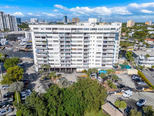 Keystone Harbor Club, 13155 Ixora Ct #804, North Miami, Florida 33181, image 1