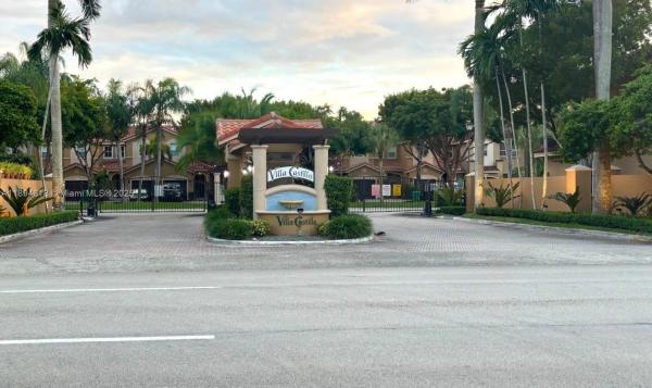 8922 SW 108th Pl, Miami, Florida 33176, image 1