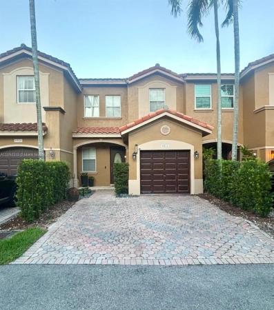 Villa Castillo, 8922 SW 108th Pl, Kendall, Florida 33176, image 3