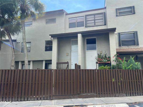 10060 NW 9th Street Cir #3, Miami, Florida 33172, image 1