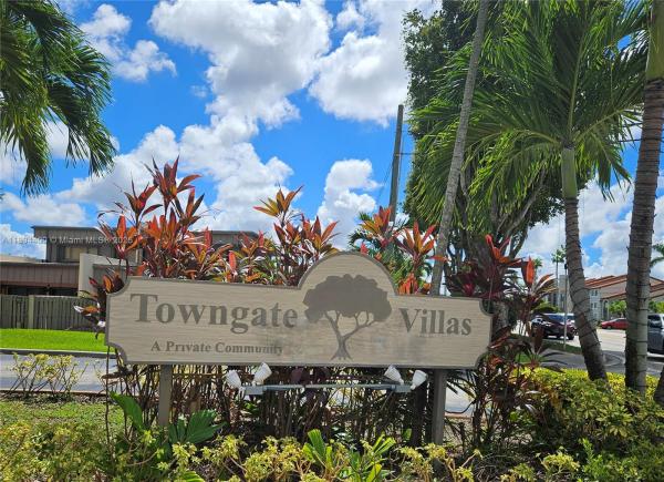 10466 SW 75th Ln, Unincorporated Dade County, Florida 33173, image 1