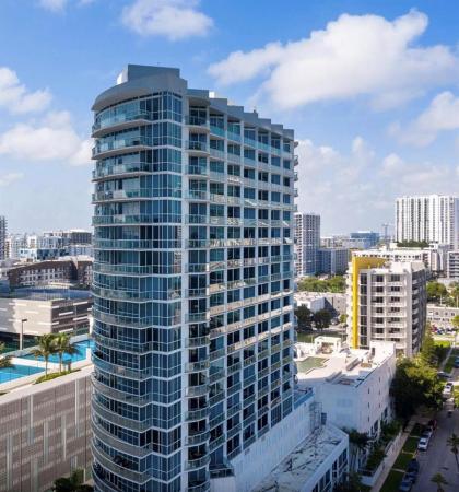 Platinum, 480 NE 30 St #702, Miami, Florida 33137, image 1
