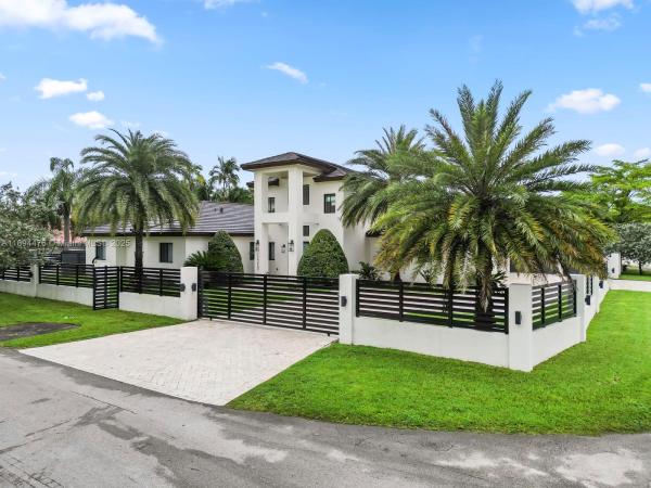 Summit Park Estates, 12250 SW 103rd Ter, The Crossings, Florida 33186, image 3