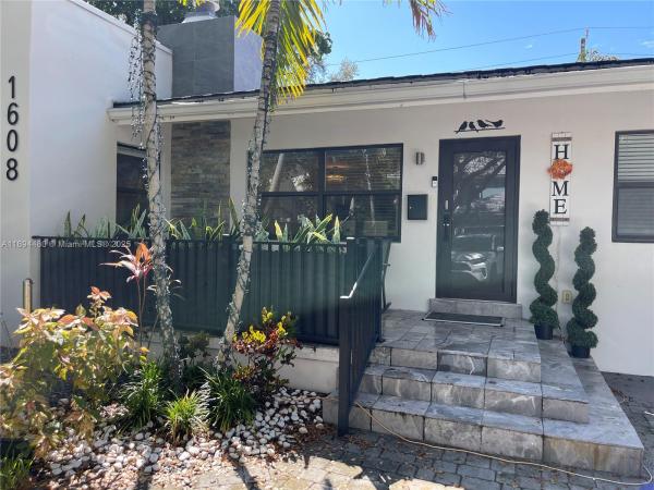 Colee Hammock, 1608 SE 2nd Ct, Fort Lauderdale, Florida 33305, image 1