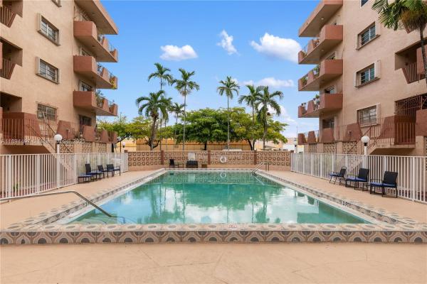Silver Spring Tower, 1630 W 46th St #514B, Hialeah, Florida 33012, image 1