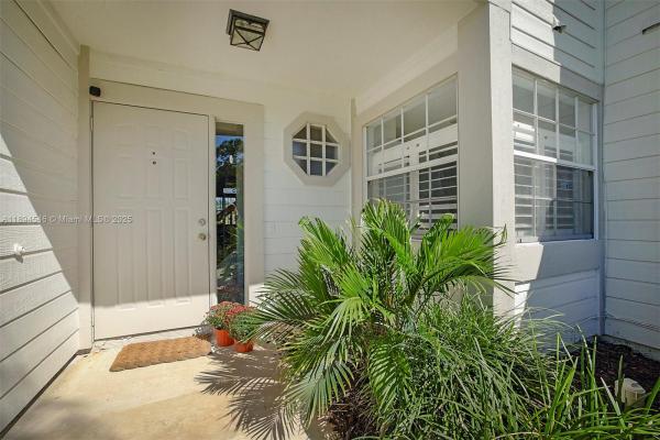 8853 SE Riverfront Ter, Jupiter, Florida 33469, image 1