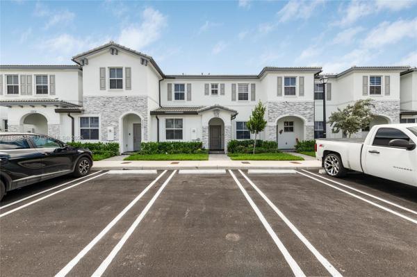 Cedar Pointe, 29254 SW 163rd Ct, Leisure City, Florida 33033, image 1