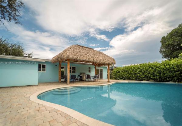 Deerfield Shores, 269 SE 8th Ave, Deerfield Beach, Florida 33441, image 1