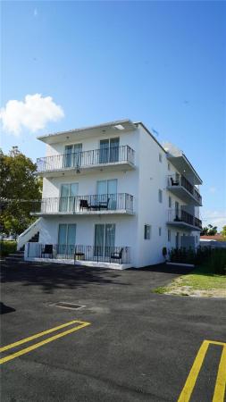 Monserrate, 1328 NW 4th St, Miami, Florida 33125, image 1