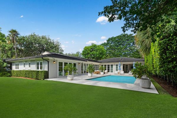 Bay Point, 4301 Gate Ln, Miami, Florida 33137, image 2