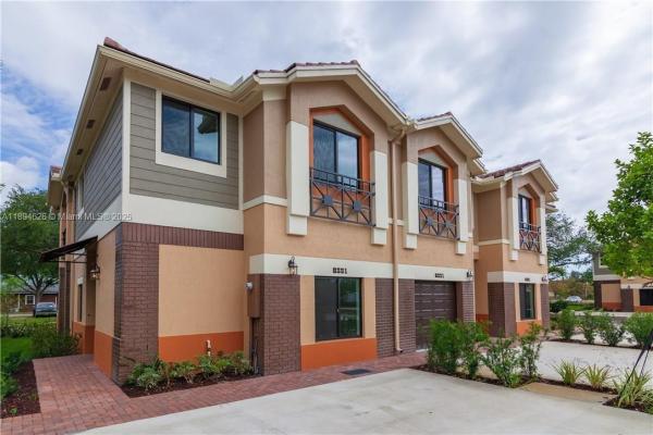 Davie Junction, 6301 S Station Sq, Davie, Florida 33314, image 1