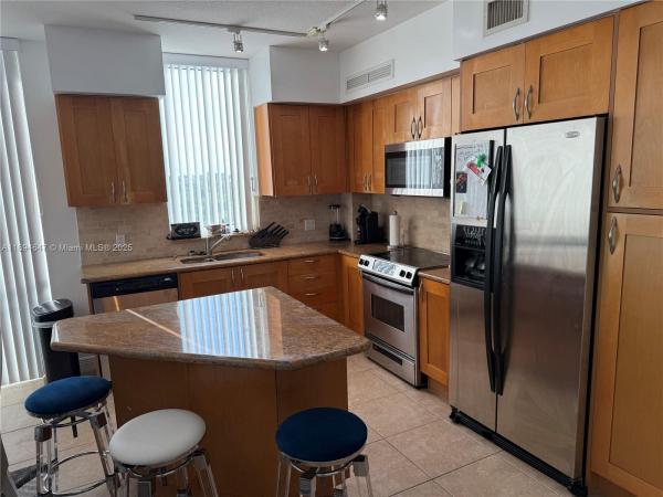 Duo West, 1745 E Hallandale Beach Blvd #507W, Hallandale Beach, Florida 33009, image 1