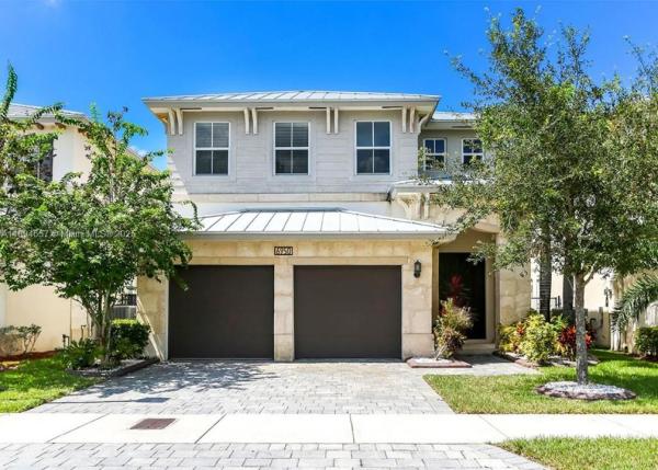 Vintage Estates, 6950 NW 104th Ct, Doral, Florida 33178, image 1