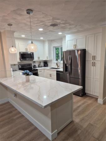 Cravero Lake Shore Estates, 1271 NW 87th St, West Little River, Florida 33147, image 3