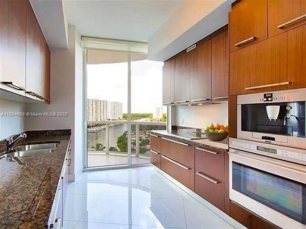 Tdr Tower 2, 15901 Collins Ave #705, Sunny Isles Beach, Florida 33160, image 1
