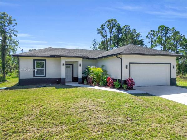 1109 Edgewood St E, Lehigh Acres, Florida 33974, image 1