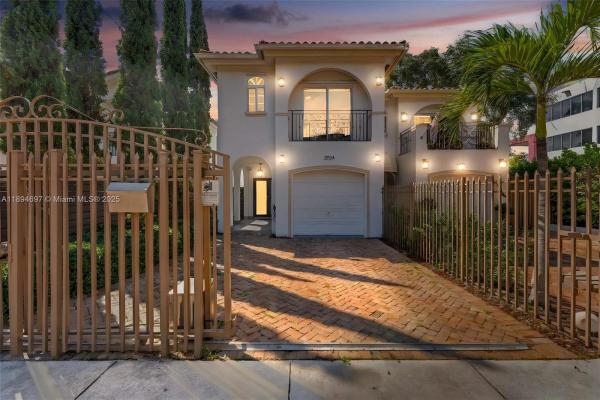 Bridgeport Grove, 2924 Bridgeport Ave, Miami, Florida 33133, image 1