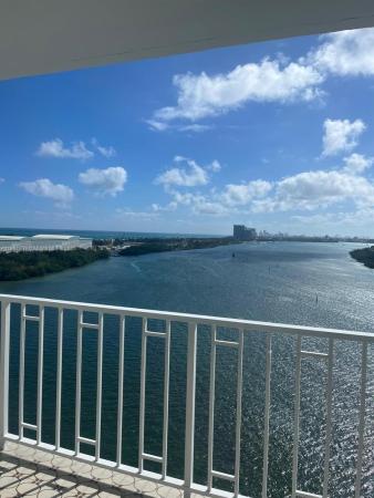 Arlen House West, 500 Bayview Dr #630, Sunny Isles Beach, Florida 33160, image 1