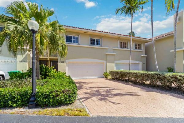 3023 NE Quayside Ln #12, Unincorporated Dade County, Florida 33138, image 1