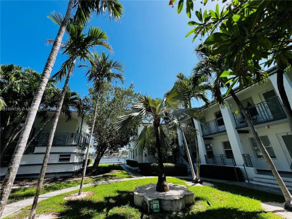 Oceanside Isle Of Normandy, 946 Bay Dr #2, Miami Beach, Florida 33141, image 1