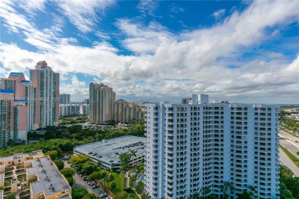 Mystic Pointe Tower 600, 3400 NE 192nd St #PH-5, Aventura, Florida 33180, image 3