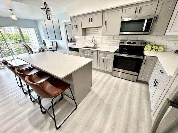 Fairways Riviera, 400 Diplomat Pkwy #410, Hallandale Beach, Florida 33009, image 1