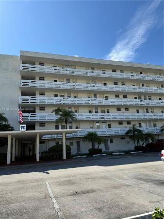 Point East, 3010 Marcos Dr #R310, Aventura, Florida 33160, image 1