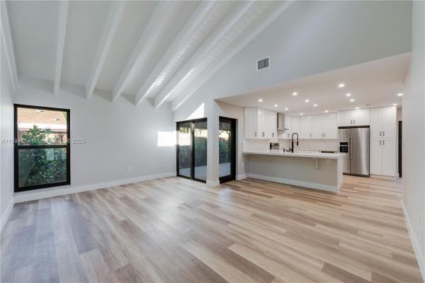 Briar Lake, 13114 SW 90th Ct, Kendall, Florida 33176, image 3