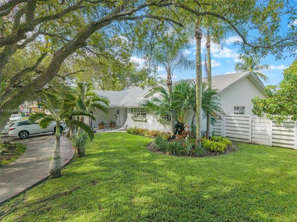 Turtle Creek, 14606 SW 153rd Pl, Country Walk, Florida 33196, image 2