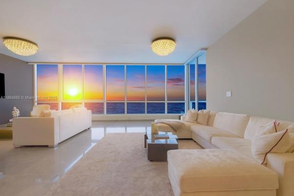 Continuum On South Beach The South Tower, 100 S Pointe Dr #2506, Miami Beach, Florida 33139, image 2