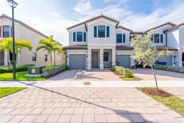 25128 SW 113th Pl, Unincorporated Dade County, Florida 33032, image 1