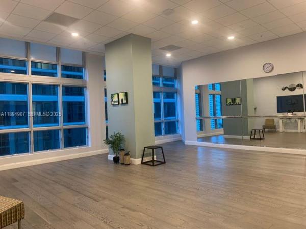 Met 1, 300 S Biscayne Blvd #T1908, Miami, Florida 33131, image 1
