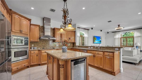 Isabella Estates, 2850 SW 137th Path, Tamiami, Florida 33175, image 3
