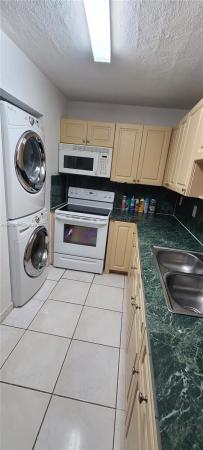 Samari Lake East, 10000 NW 80th Ct #2214, Hialeah Gardens, Florida 33016, image 1