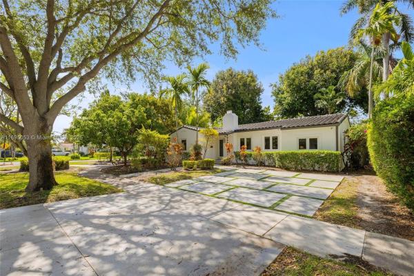 Dunnings Miami Shores, 90 NE 106th St, Miami Shores, Florida 33138, image 1