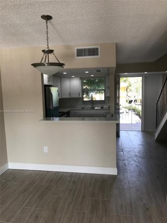 9353 Fontainebleau Blvd #A201, Unincorporated Dade County, Florida 33172, image 1