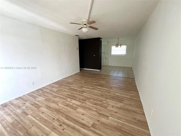 Northeast Heights, 281 NE 40th St #7, Oakland Park, Florida 33334, image 1