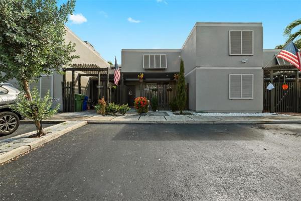 Villas Lakes, 11318 NW 16th St, Pembroke Pines, Florida 33026, image 1