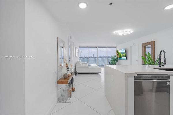 The Grandview Palace, 7601 E Treasure Dr #819, North Bay Village, Florida 33141, image 1