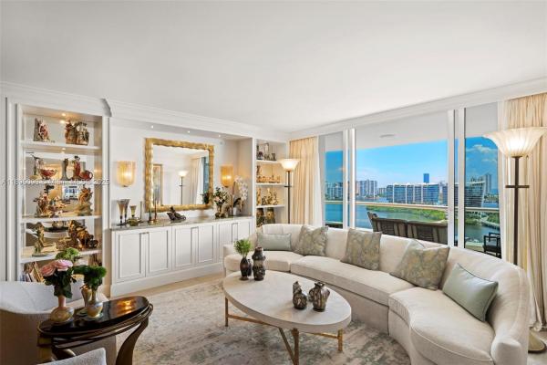 Bellamare Williams Island, 6000 Island Blvd #1803, Aventura, Florida 33160, image 2