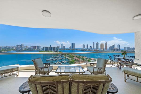 Bellamare Williams Island, 6000 Island Blvd #1803, Aventura, Florida 33160, image 3